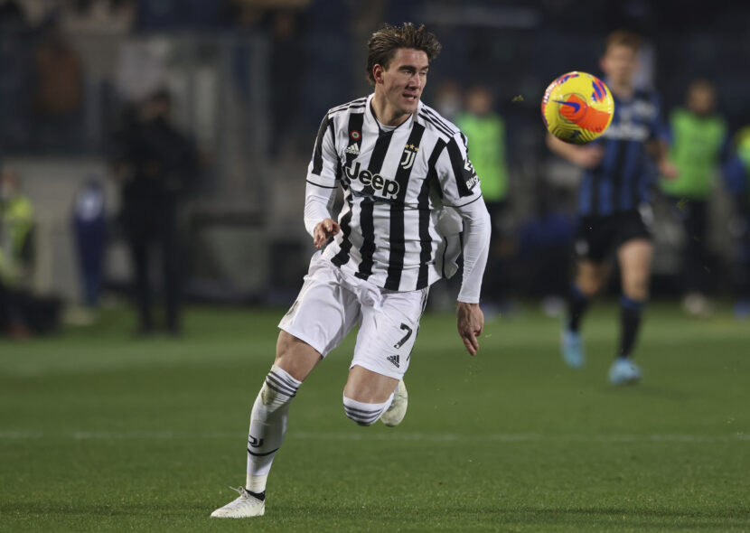 VLAHOVIĆ ZABORAVLJEN: Serija A proglasila najbolje pojedince u prethodnoj godini, srpski napadač ni u jednoj kategoriji!?