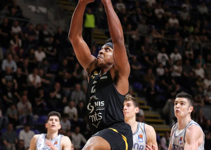 OŠTRA PORUKA PETROVIĆA: Jednom klubu se zbog duga sprema nestajanje, a drugi igra u Evroligi!