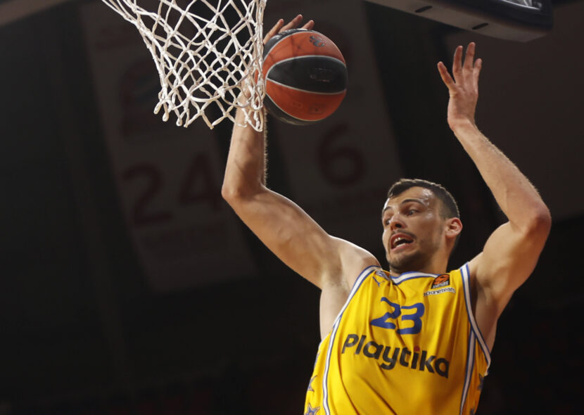 EVROLIGAŠKA PIJACA: Efes našao zamenu za Petruševa, bivši igrač Zadra na meti Makabija, Fener se ozbiljno pojačava!