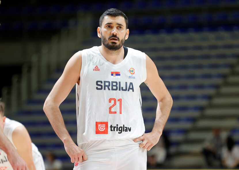 DISKRETNI HEROJ KURIDŽA: Predak mu je bio vođa ustanka, a on je ljubimac navijača Srbije! (VIDEO)