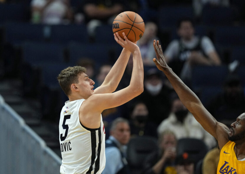 KATASTROFA NA DEBIJU: Jovićev Majami poražen 34 razlike, bledo izdanje, ali i prvi poeni Srbina! (VIDEO)