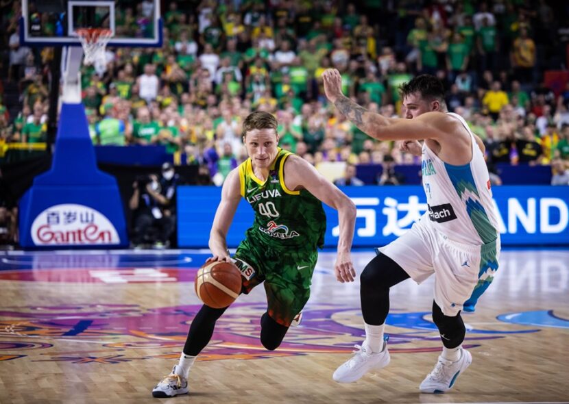 DERBI KOLA NIJE RAZOČARAO: Slovenija slavila nakon drame, Litvanci mogu da "pomrse konce"!