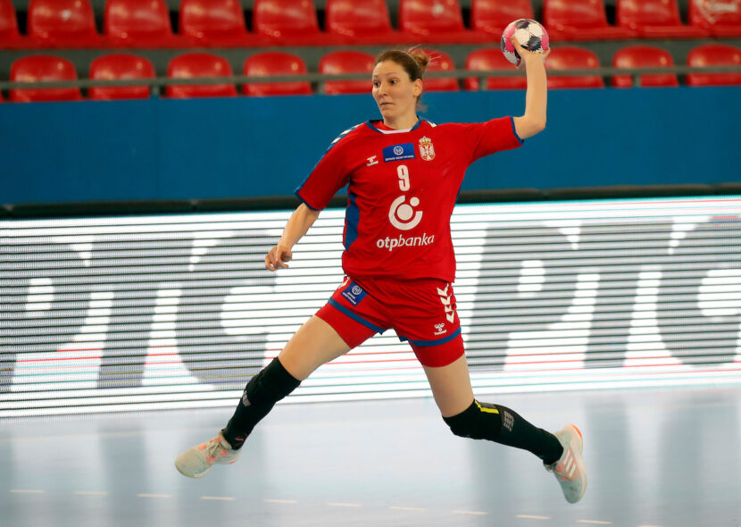 NAŠE DEVOJKE POKAZALE KO SU: Rukometašice Srbije preslišale Španiju!