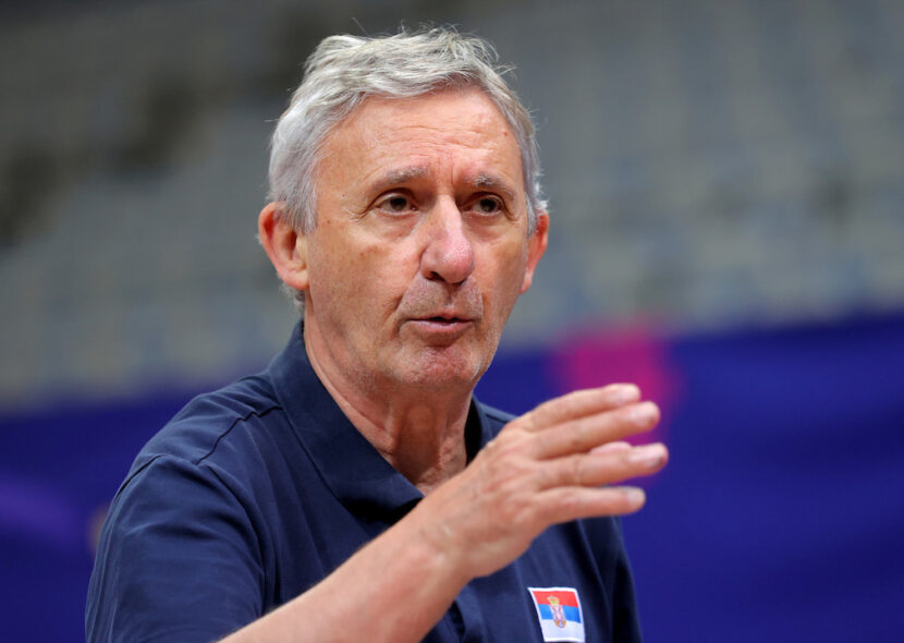 PEŠIĆEV NOVI ŠOU PRED ITALIJANE: Vi novinari da se malo smirite, a onda je otkrio i šta traži od "orlova"!