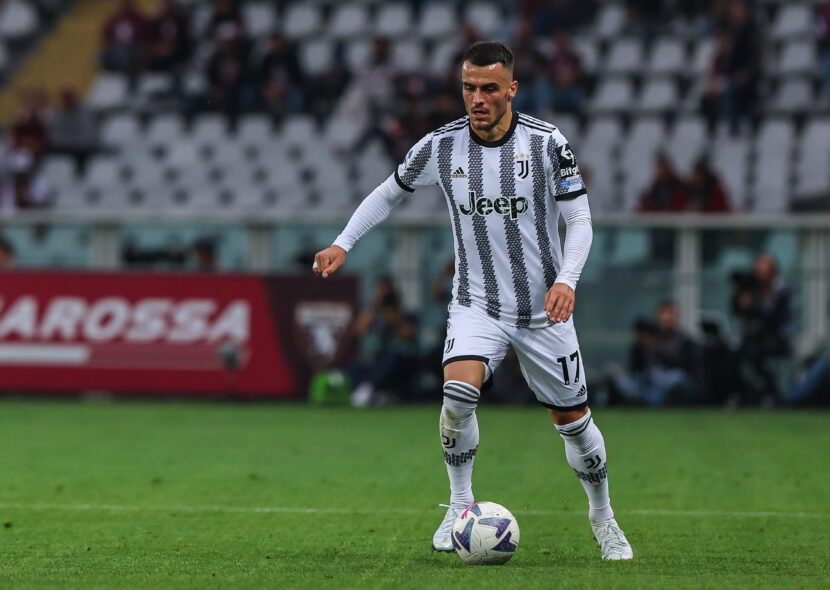 Sramotan napad na Filipa Kostića i gospodska reakcija Srbina (VIDEO)