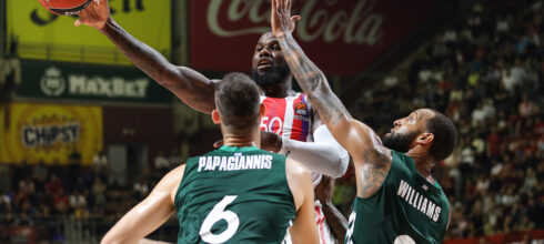 VILIJAMS SE OGLASIO POSLE NOĆI PROVEDENE NA AERODROMU: Spavao sam na metalnoj klupi, pa ako ćemo to nazvati snom…