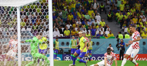 Junajted kupuje u Dinamu