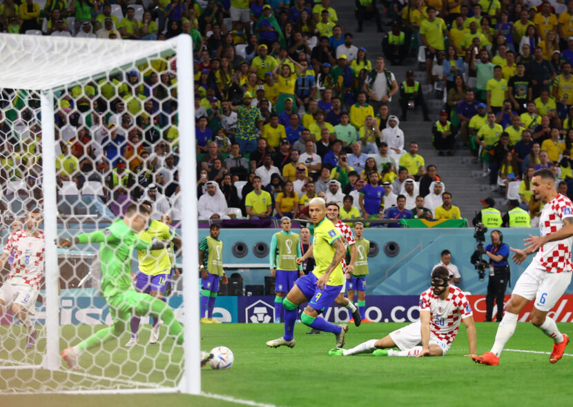 Junajted kupuje u Dinamu