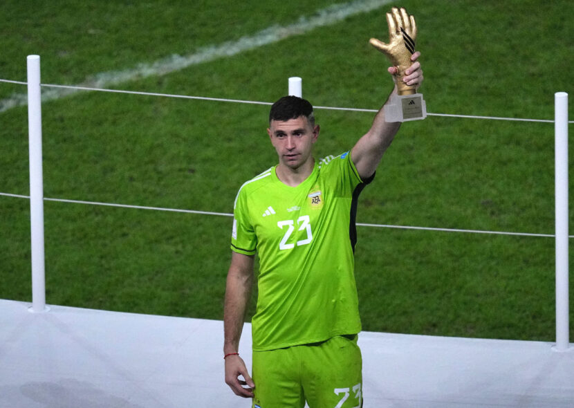 Martines, Bonu i Kurtoa finalisti za nagradu najboljeg golmana u izboru FIFA-e