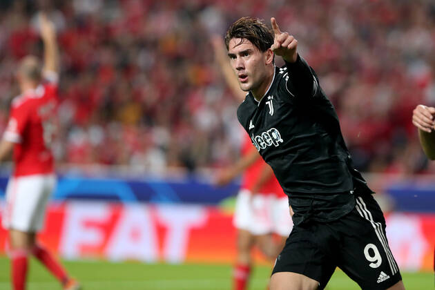 Ten Hag prelomio: Poznata sudbina Dušana Vlahovića