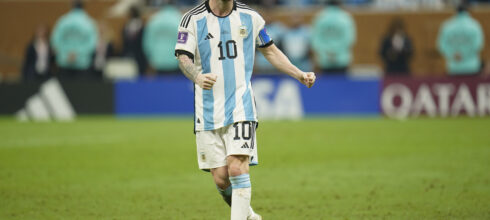 Argentina za tri minuta rešila Paragvaj, Brazil se okliznuo uz burnu reakciju Nejmara