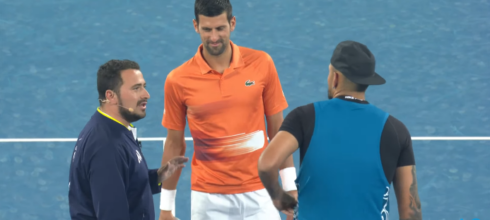 Kirjos, teniseri u kolicima i deca “srušili” Đokovića! (VIDEO)