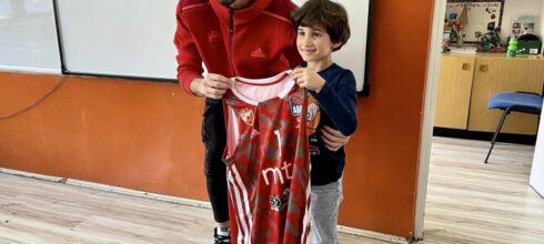 Prelep gest Luke Vildose: As Crvene zvezde Meridianbet ostvario san malom Sergeju (VIDEO)
