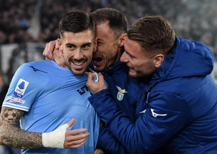 Lacio caruje Rimom: Zakanji presudio Romi i doneo drugo mesto (VIDEO)