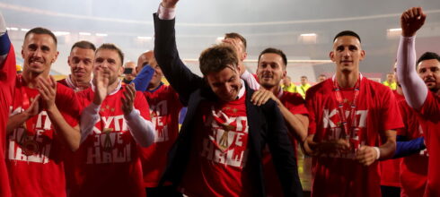 Snažna poruka sa tribina – zvezdaši se oprostili od Milojevića (FOTO)