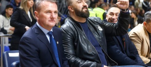 Nikola Peković “preživeo” buru – ostaje uprkos svemu!