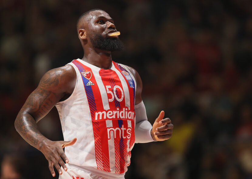 Zvezdin doskorašnji tandem centara završio u Japanu