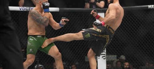 Mahačev brutalnim nokautom savladao Volkanovskog (VIDEO)